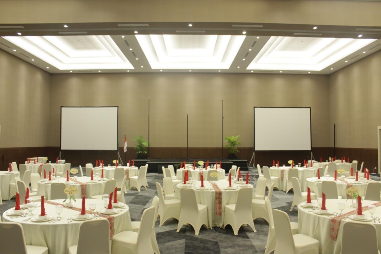 Hotel Santika Premiere אמבון מראה חיצוני תמונה